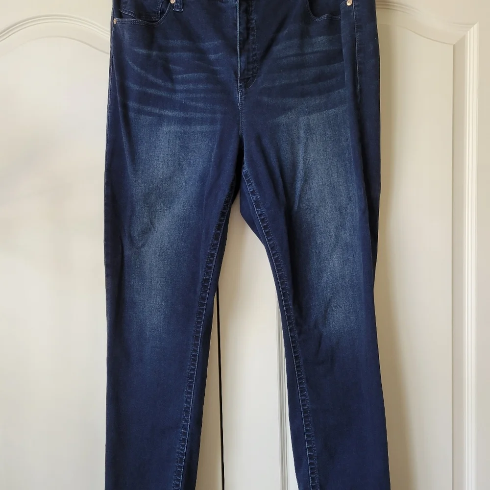 Seven7 jeans - Picture 13 of 13